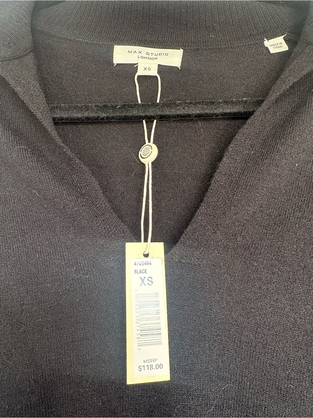 Max Studio Black V-Neck Knit Top - Picture 4 of 4